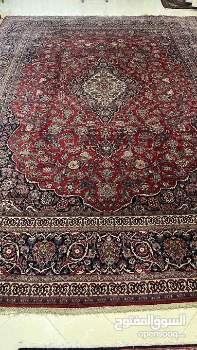 سجادة أنتيك نادرة – صناعة يدويّة من كاشان – فوق الـ100 سنة