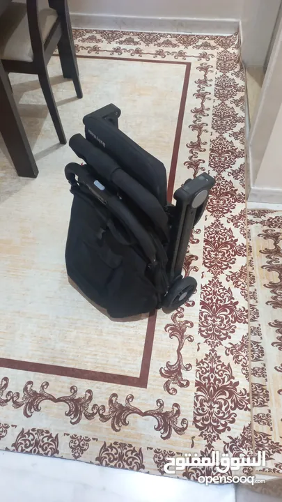 عرباية اطفال بحالة ممتازة للبيع