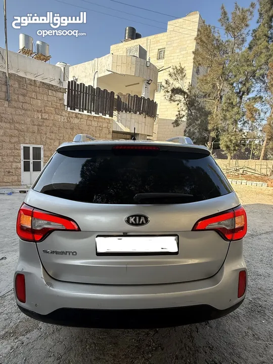 جب كيا سورينتو 2015 ولا ضربة ماشي 126 كيلو فقط 7 ركاب 4x4