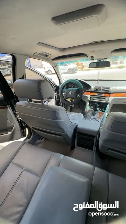 BMW موديل 1999 دب