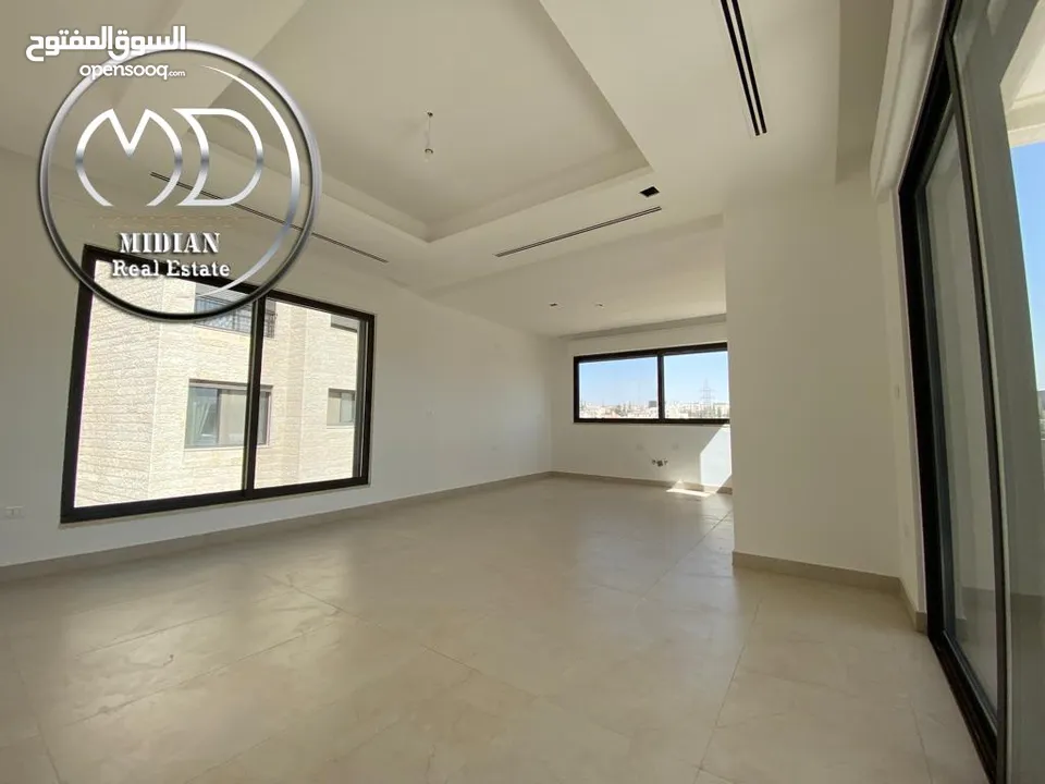 شقة ارضية جديدة للبيع السابع قرب مسجد ابو عيشة 125م مع ترس 35م تشطيب سوبر ديلوكس