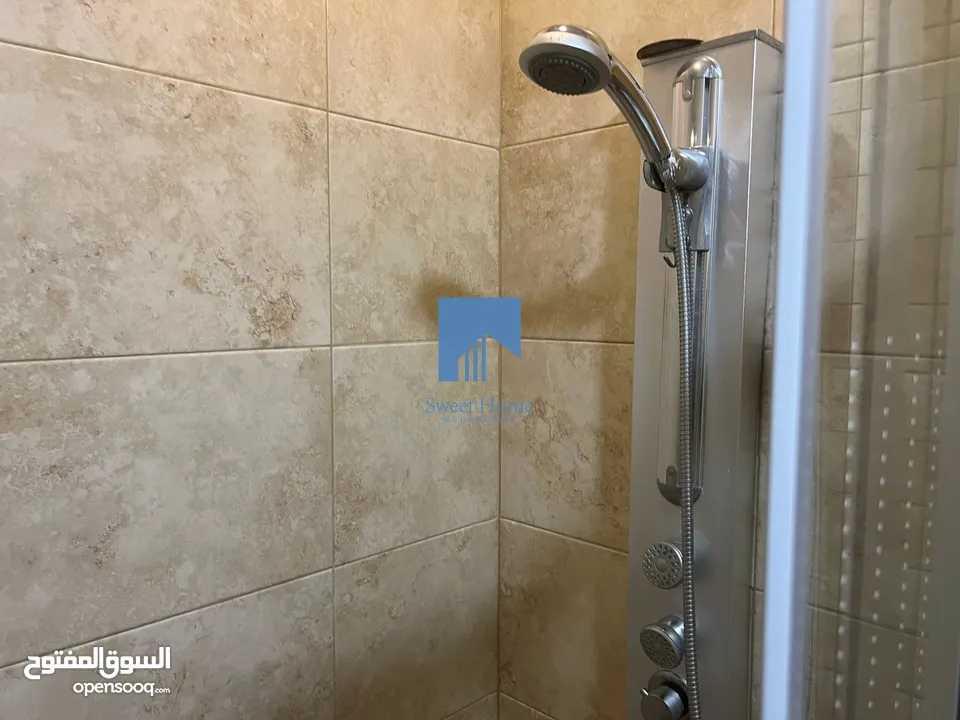 شقة أرضية فاخرة للبيع في خلدا  - قرب إشارة البنك العربي 140م مع ترس امامي 50م تشطيب سوبر ديلوكس