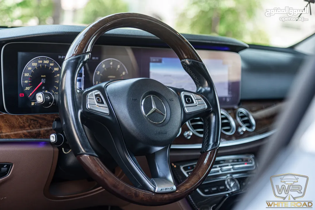 Mercedes E200 Amg kit 2017 Gasoline
