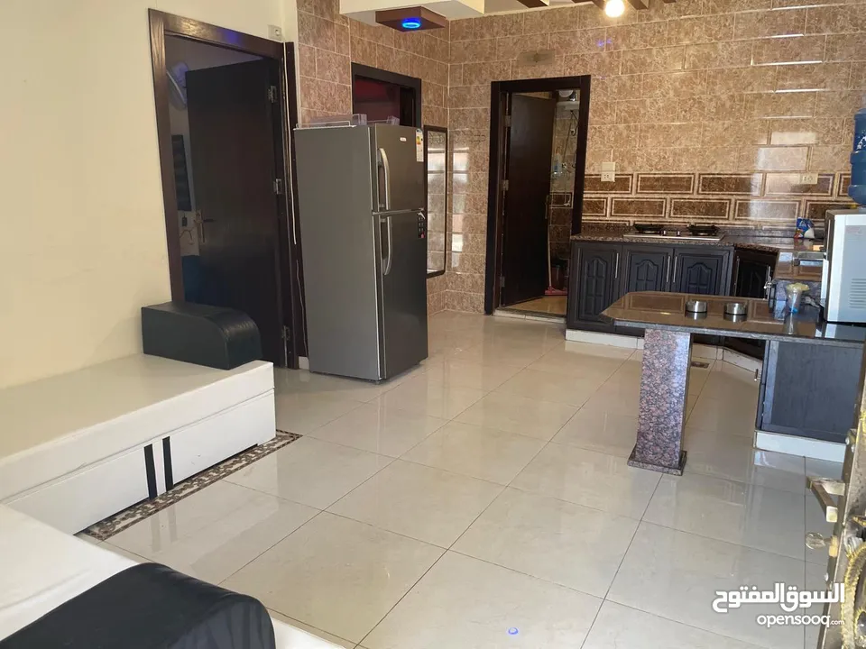 شاليه فخم للإيجار في الغور الجوفه