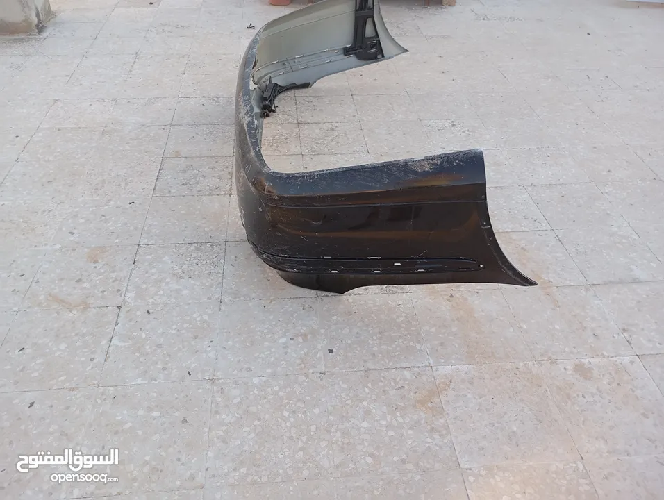 طمبون مرسيدس قرش ونص (E200)