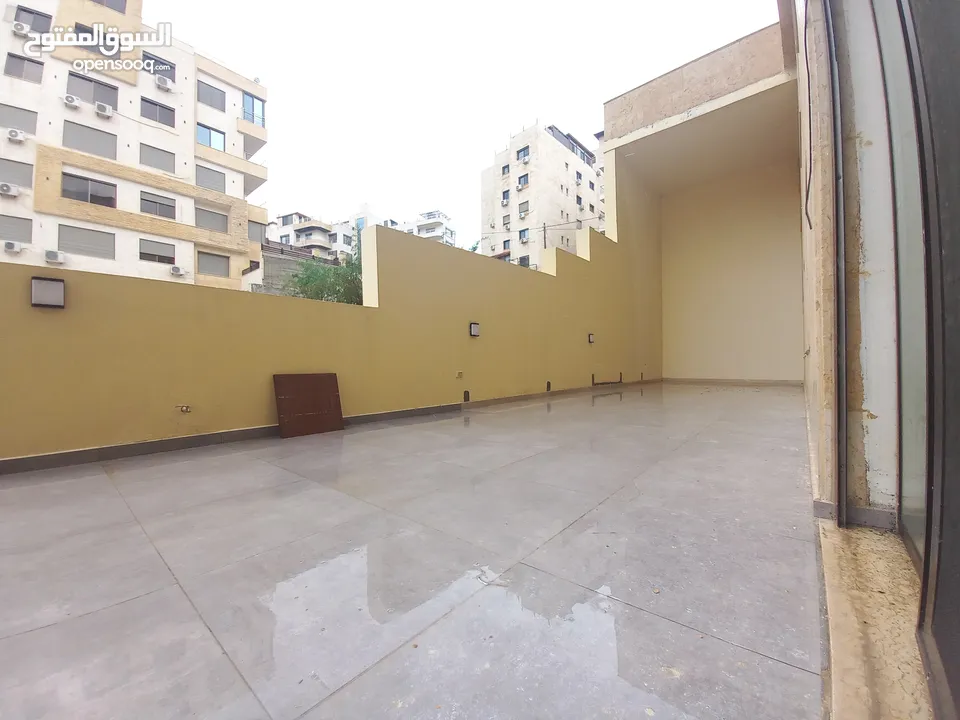شقة غير مفروشة للإيجار في دير غبار  ( Property 35622 )-174968760