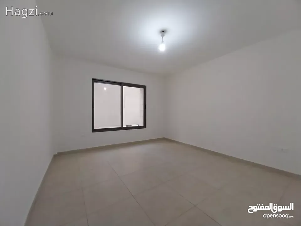 شقة للايجار في دير غبار  ( Property 35162 ) سنوي فقط