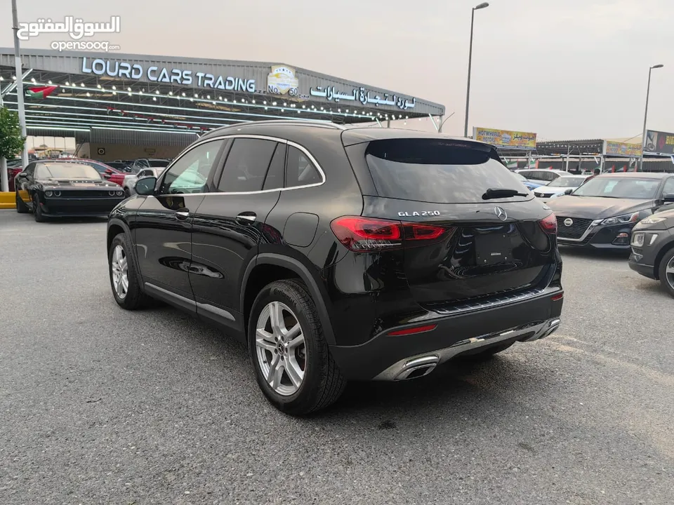 مرسيدس بنز GLA 250 موديل 2021