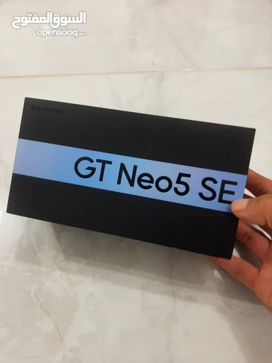 realme gt 5 neo se  جهاز قيمينج جديد بحال الوكالة مستعمل اقل من شهر