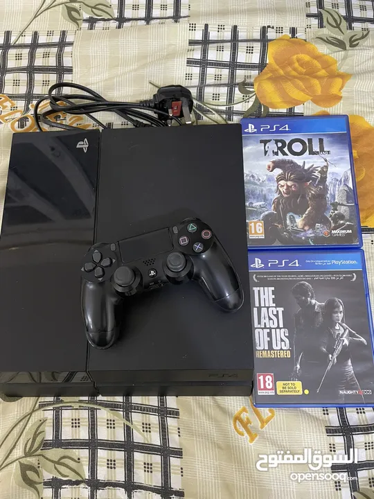 Ps4مع لعبتين