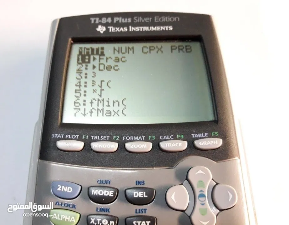 آلات حاسبة علمية متطورة رسومات وتطبيقات عديدة Graphing Calculators