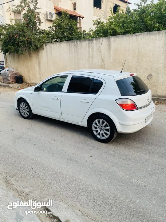 استرا 2006 جير عادي مطور 1600 بحاله ممتازه جدا