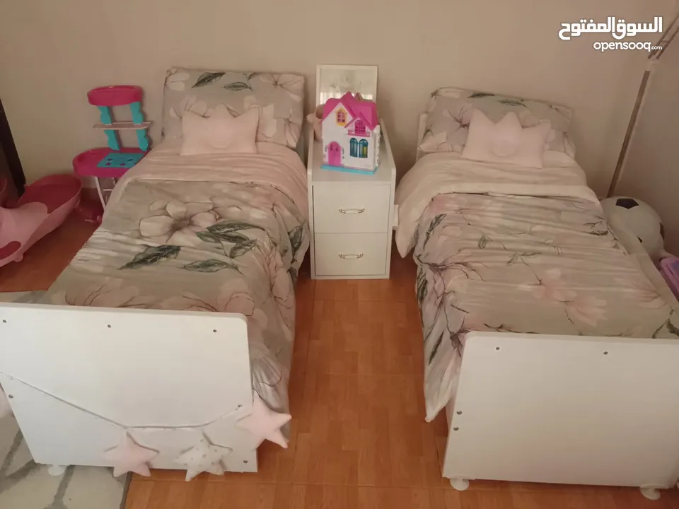 غرفة اطفال للبيع بسعر مغري جدا