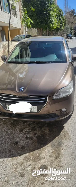 بيجوا 301بحالة ممتاز تأمين وترخيص شامل لعام