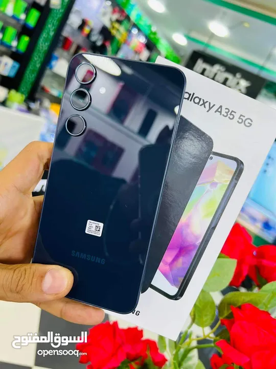 مستعمل اخو الجديد Samsung A35 5G رام 16 جيجا 256 أغراضة والكرتونه الأصلية متوفر توصيل أغراضة الأصلية