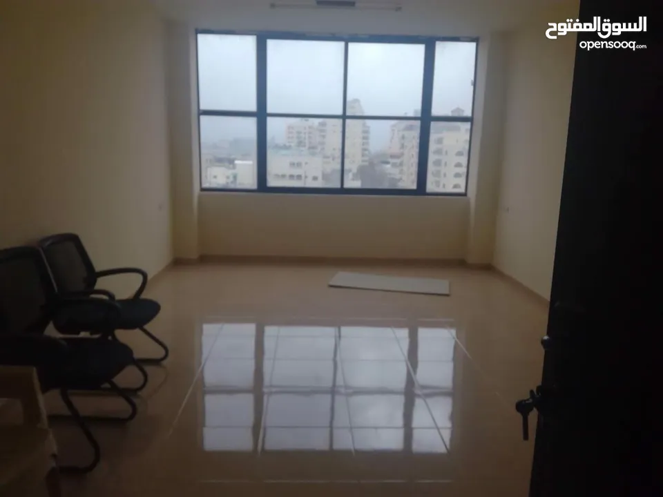 مكتب للايجار