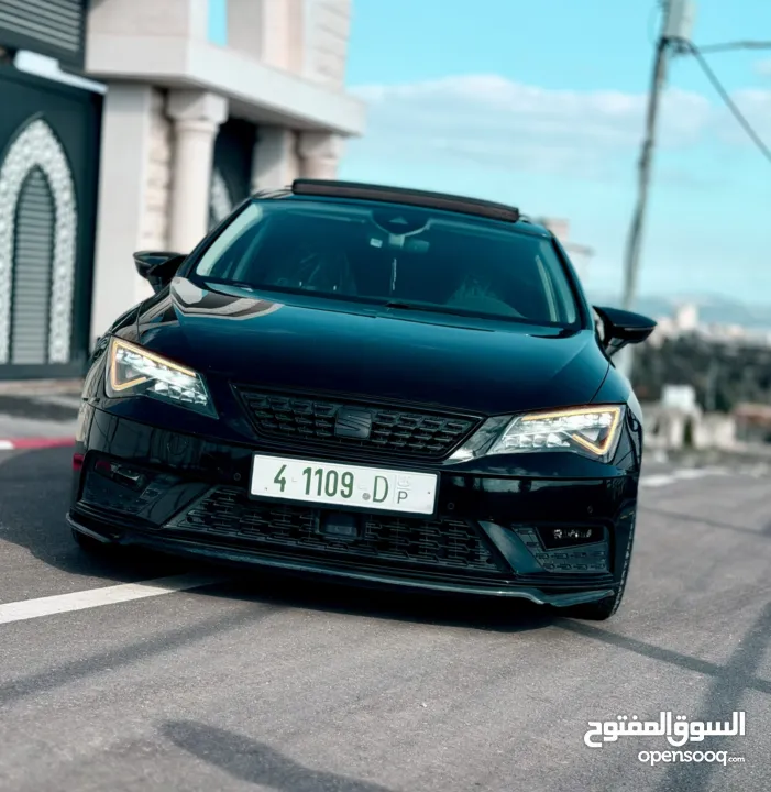 سيات ليون اكلنس 2017