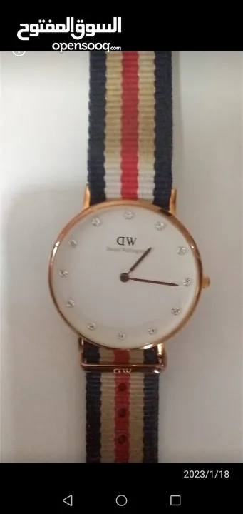 ساعة مستعملة ماركة dw اصلية تم شرائها من السعودية.....
