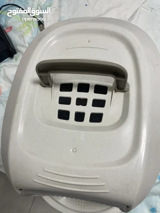 لتر بوكس للبسس نضيف كتير فش فيه ولا خراب و الرمل نظيف نظيف