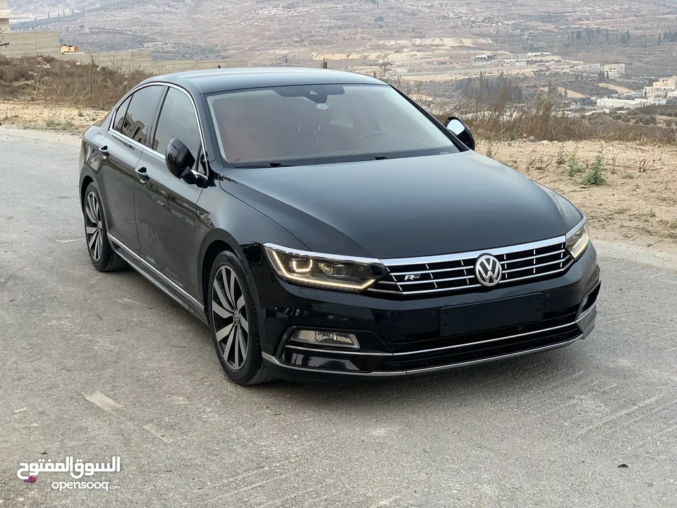 باسات R line بحالة الوكالة