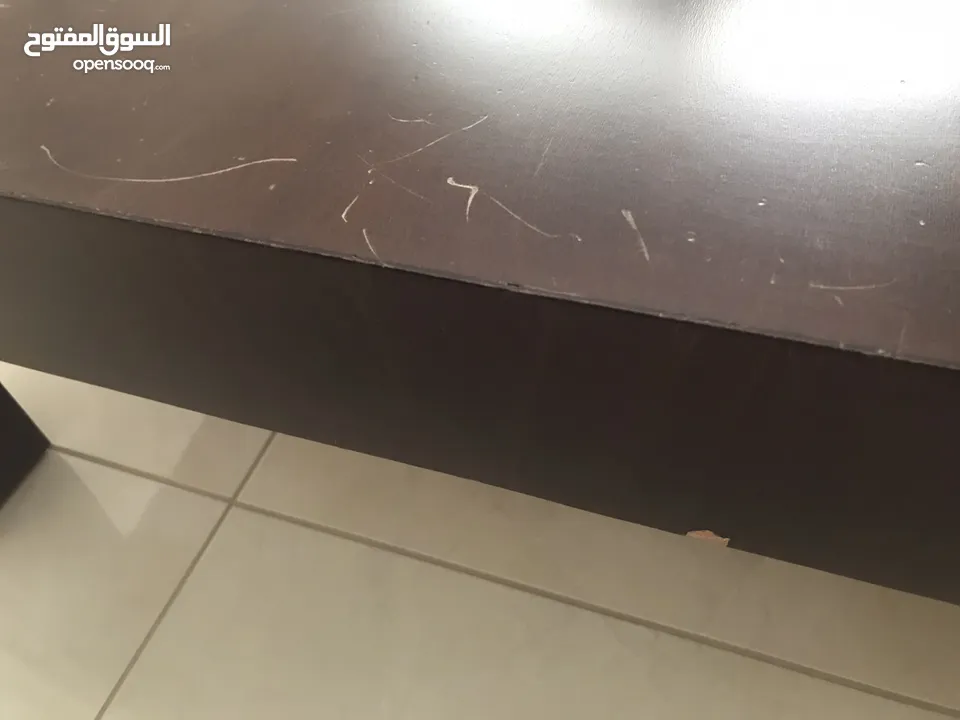 طقم كنب و طاولات