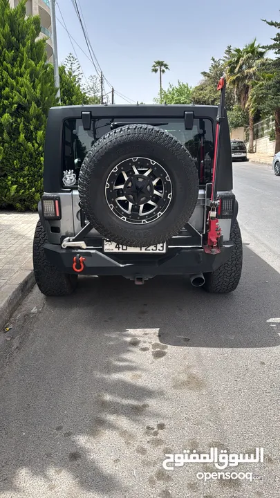 قابل البدل Jeep Wrangler- low mileage- mint condition- تعديل كامل اصلي