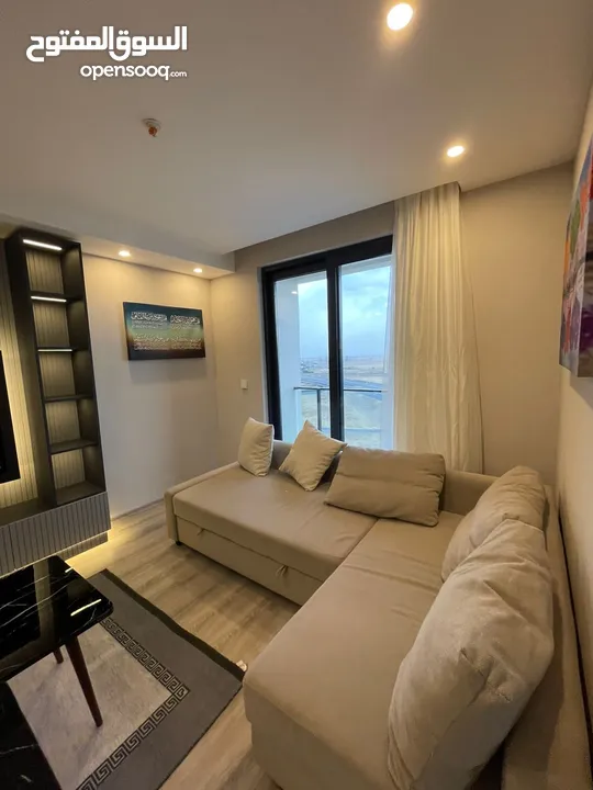 apartment for rent in life Tower