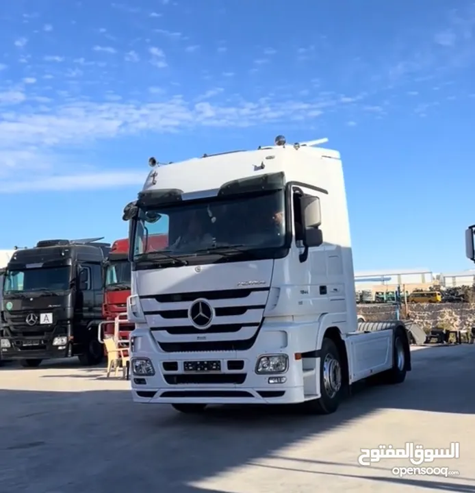 مرسدس بنز مديل 2014 افلح من صلي عا النبي جمرك الإمارات العربية او البيع حره داخل المنطقة الحره