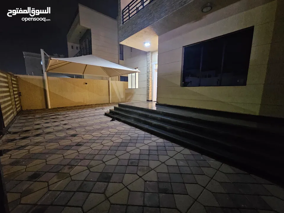 For Sale: Luxury Residential & Commercial Villa in Al Rawda 2 – Ajman