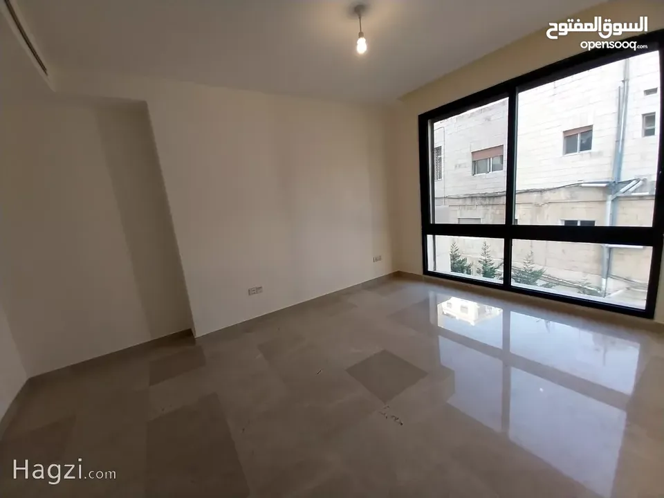 شقة مميزة جدا حديثة بمنطقة الدوار الرابع ( Property ID : 30075 )