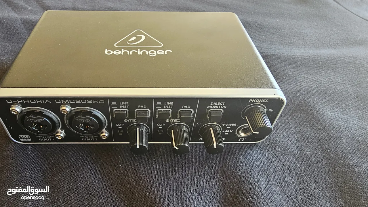 Behringer UMC202HD Audio Interface – Professional Quality at a Great Price!