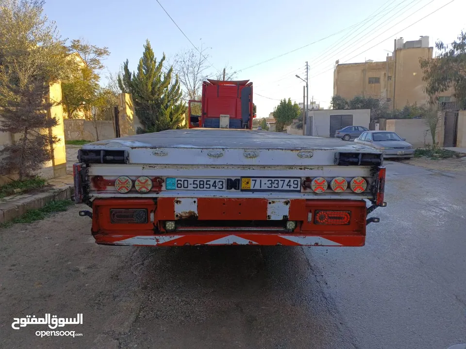 سطحه للبيع
