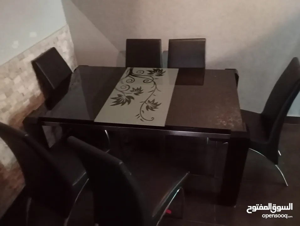طاولة سفرة سيكوريت 6 مقاعد جلد