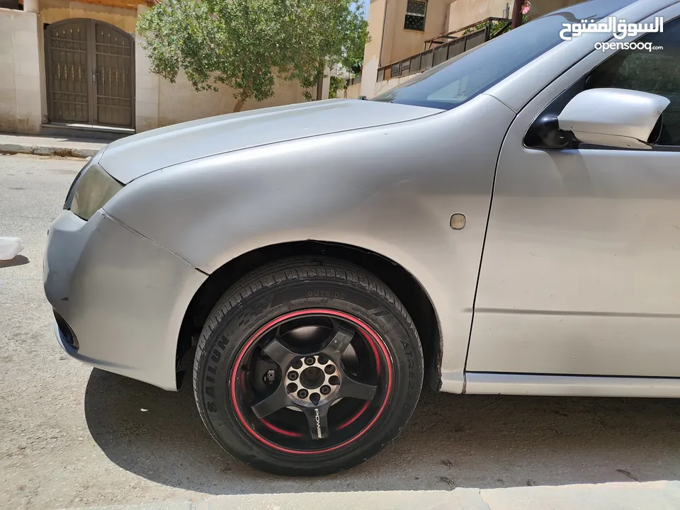 سكودا فابيا للبيع موديل 2004 اوتوماتيك بحالة الوكالة