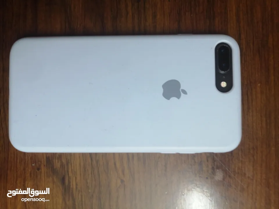 ايفون 8 بلس غير مفتوح فحص كامل 80دينار الزرقا حي معصوم 64جيجا