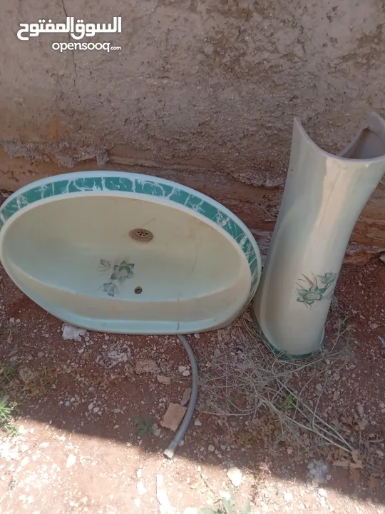 مجموعة اغراض للبيع كامل مع بعضهم