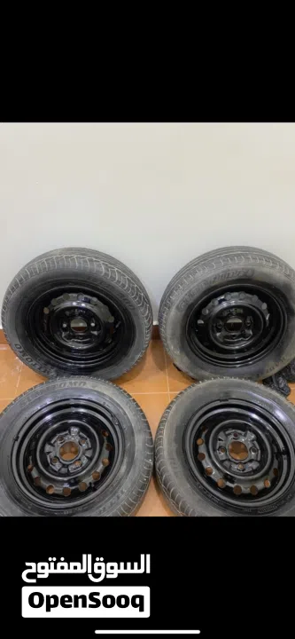 للبيع 4 رنقات حديد