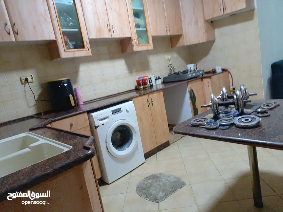 استوديو مفروش للإيجار – شريك واحد فقط