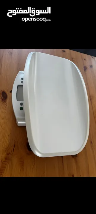 ميزان بيبي شبه جديد