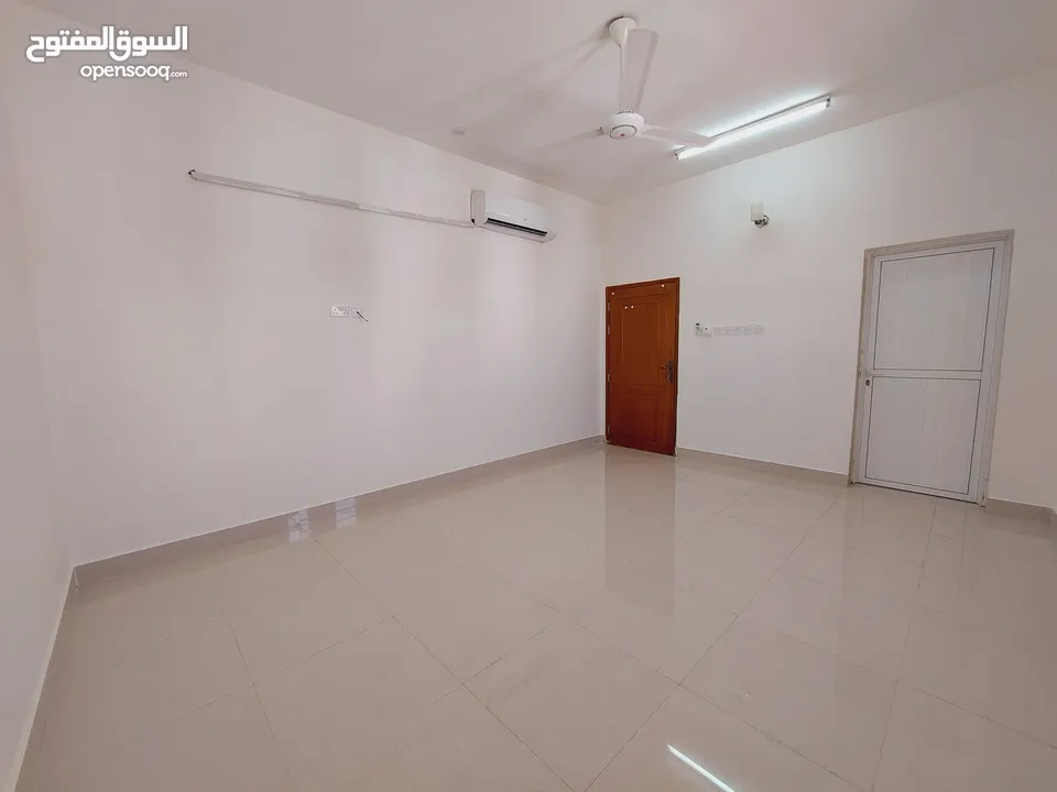 غرف خاصه للشباب العمانين (الحيل ، الموالح ، الخوض ) / تبدا من 100