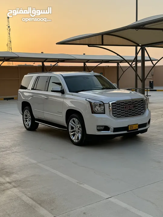 GMC يوكن SLT 2017