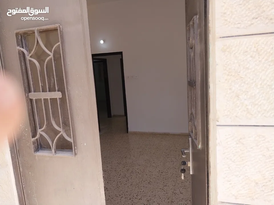 شقه سكنيه في بيرزيت