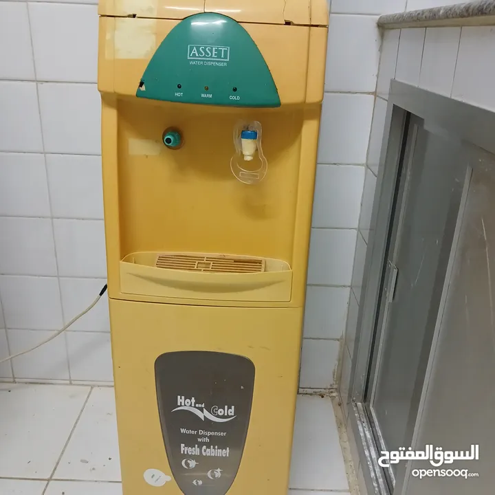 كولر مياه بحاله جيده اسيت water dispenser Asset in a good condition