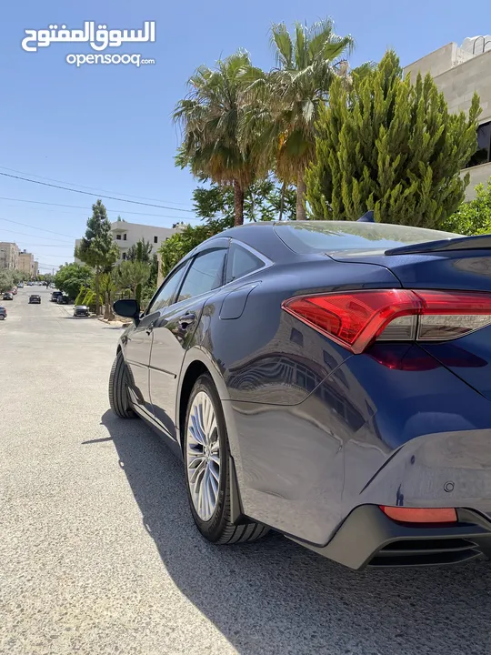 تويوتا افالون 2019 للبيع