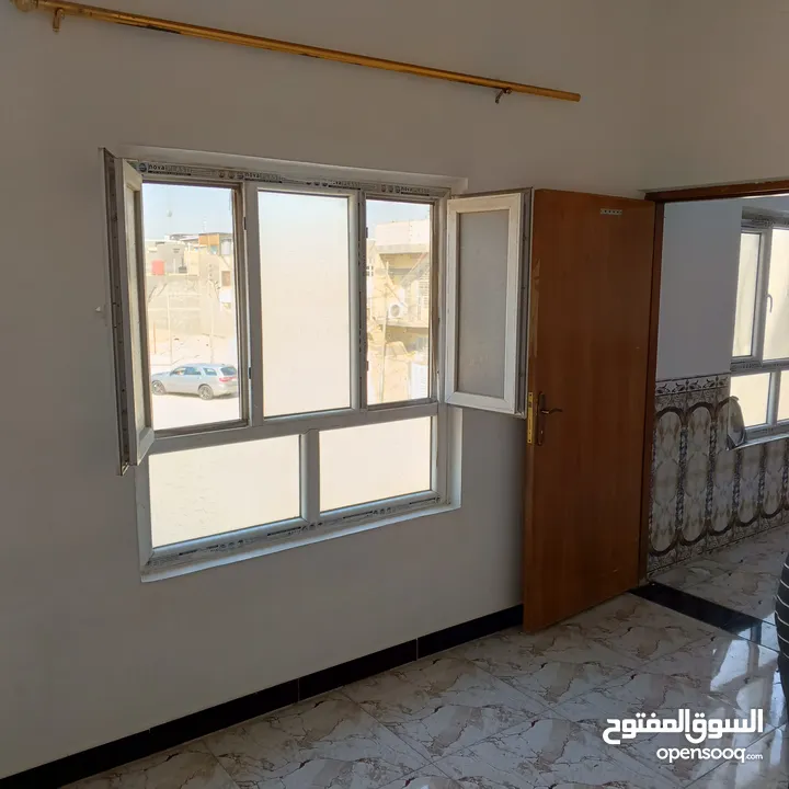 شقة حديثة سكنية للإيجار في الأكوات