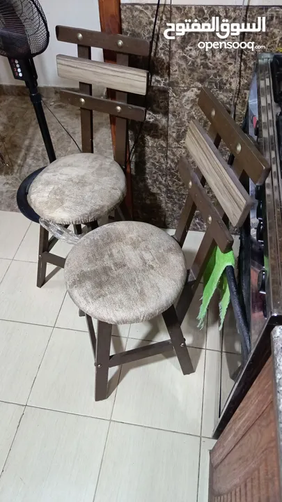طاولة طعام