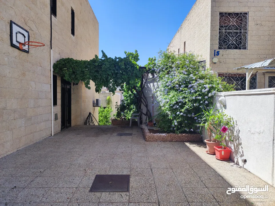 FOR RENT semi detached villa