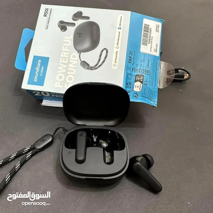 سماعات أذن انكر