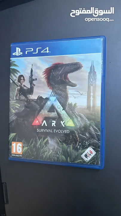 و شريطين خاصPs4 800gb  جهاز تحكم واحد