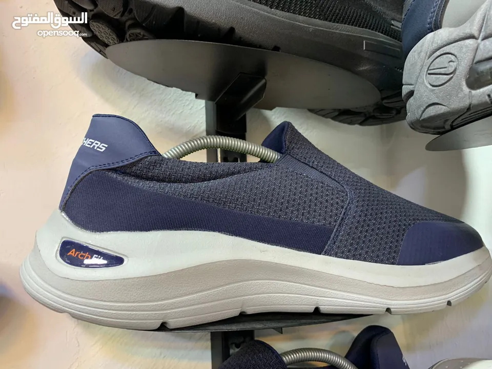 مجموعة متميزة من الأحذية والبراندات الجديدة  Adidas NiKE PUMA Skechers